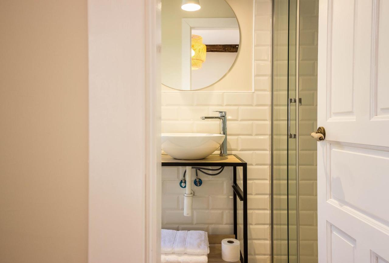 Hostal Lierganes Fluviarium Rooms Exterior foto